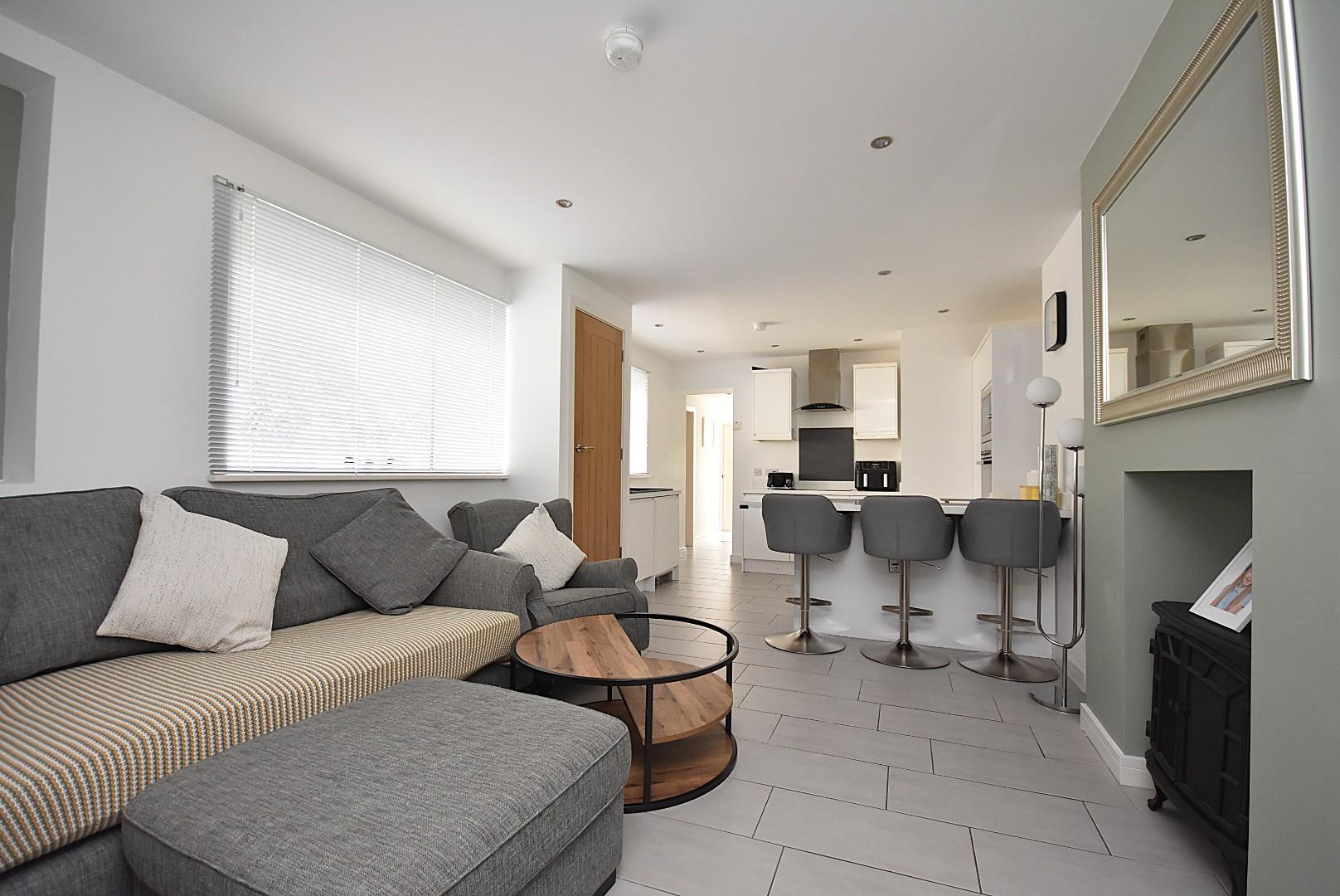 Flat 2, 110 Westbourne Road, Penarth. CF64 3HH